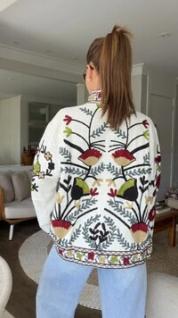 Casaco Bordado Outono Linho Off-White