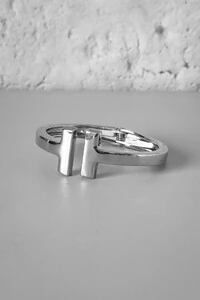 Bracelete T Aberto | Banho Ródio | Inspiração