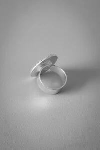 Anel Oval Pedra Azul Ajustável | Banho de Prata 925 | Elegante