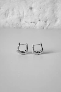 Brinco Argola Quadrada Lisa | Banho Ródio | Moderno