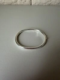 Bracelete Tubo Liso com Fecho de Segurança em Prata 925