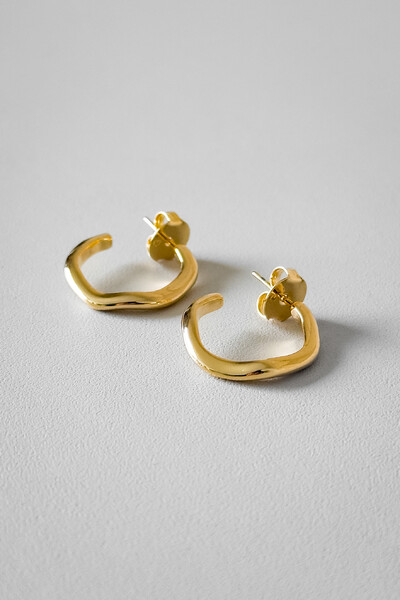 Foto Brinco Argola Aberta Orgânica | Banho Ouro 18k | Minimalista