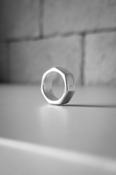 FotoAnel Hexagonal Bold | Prata 925 | Arquitetônico