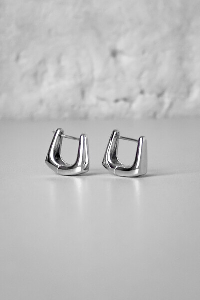 FotoBrinco Argola Quadrada Lisa | Banho Ródio | Moderno