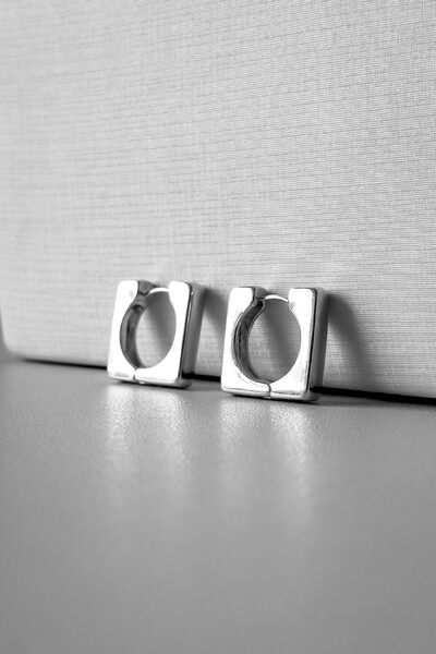 Foto Brinco Argola Quadrada Bold | Banho Ródio | Contemporâneo