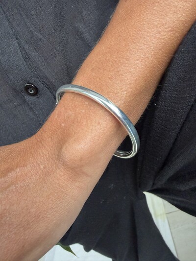 Foto Bracelete Tubo Liso com Fecho de Segurança em Prata 925