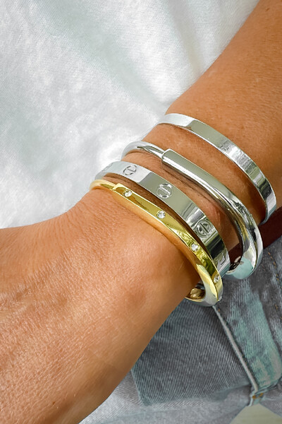 FotoBracelete Cadeado Cravejado | Banho de Ouro 18k | Luxo