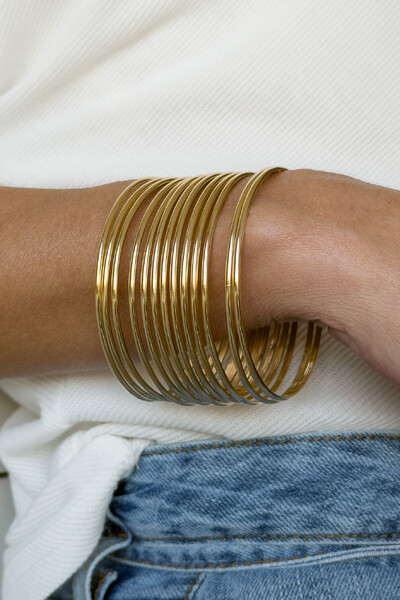 Foto Pulseira Fio Liso 2mm | Prata 925 + Banho Ouro 18k | Minimalista