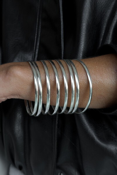 Foto Kit 8 Pulseiras de Argola Fio Liso 4mm | Prata 925 | Mix Impacto