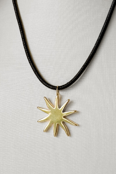 Foto Colar Couro com Pingente Sol | Banho Ouro 18k | Estiloso