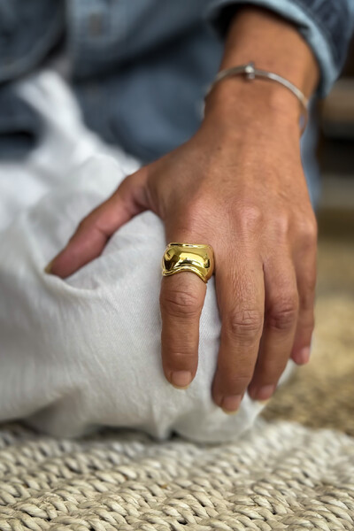 FotoAnel Curvas Orgânicas | Banho de Ouro 18k | Moderno