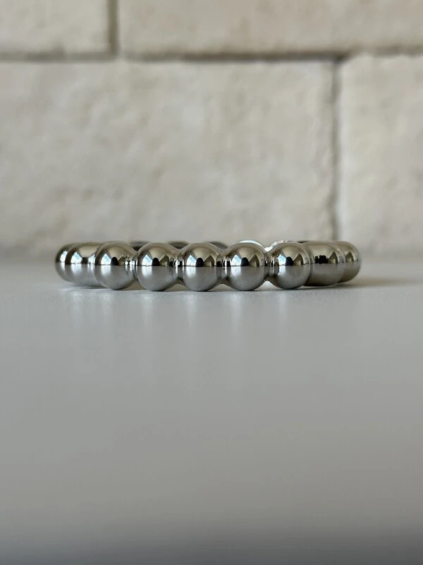 Bracelete Rígido Esferas Contínuas Banho de Ródio