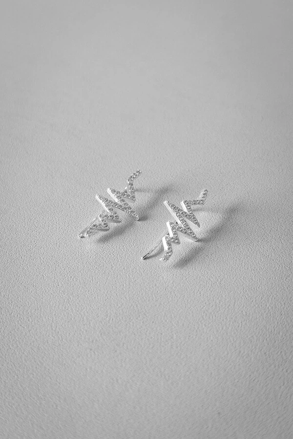 Brinco Ear Climber Linha Da Vida | Prata 925 | Cravejado