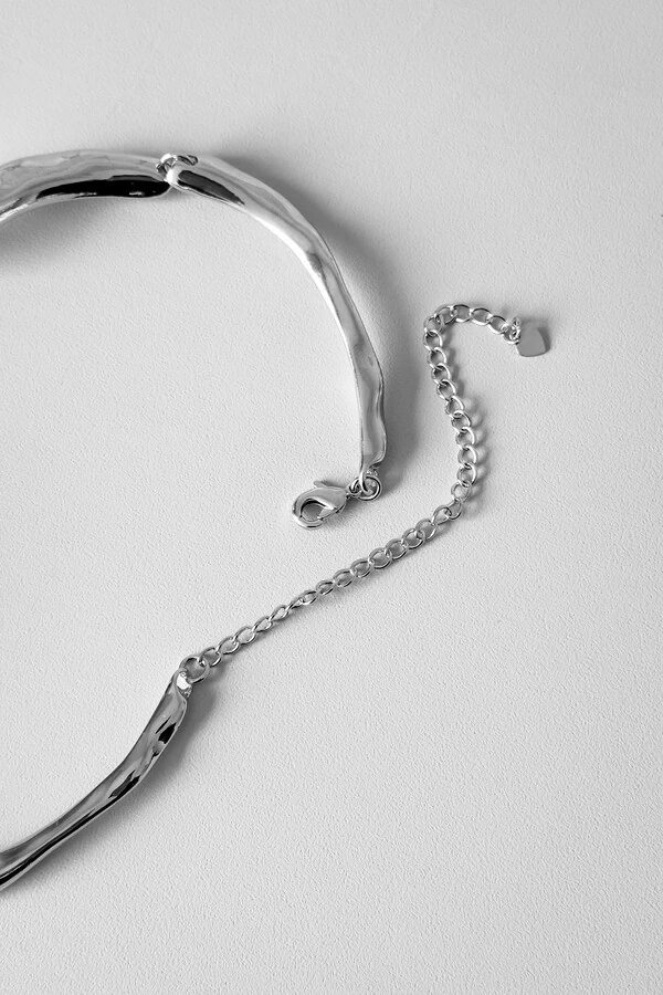 Colar Orgânico Abstrato | Banho Ródio | Escultural