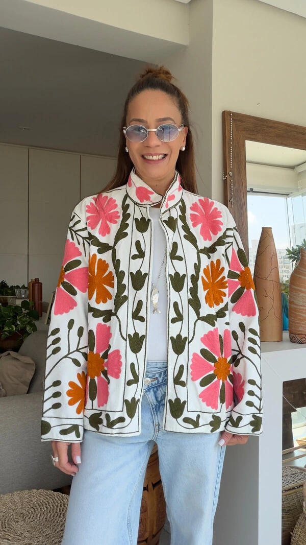 Casaco Bordado Margarida Veludo Off-White