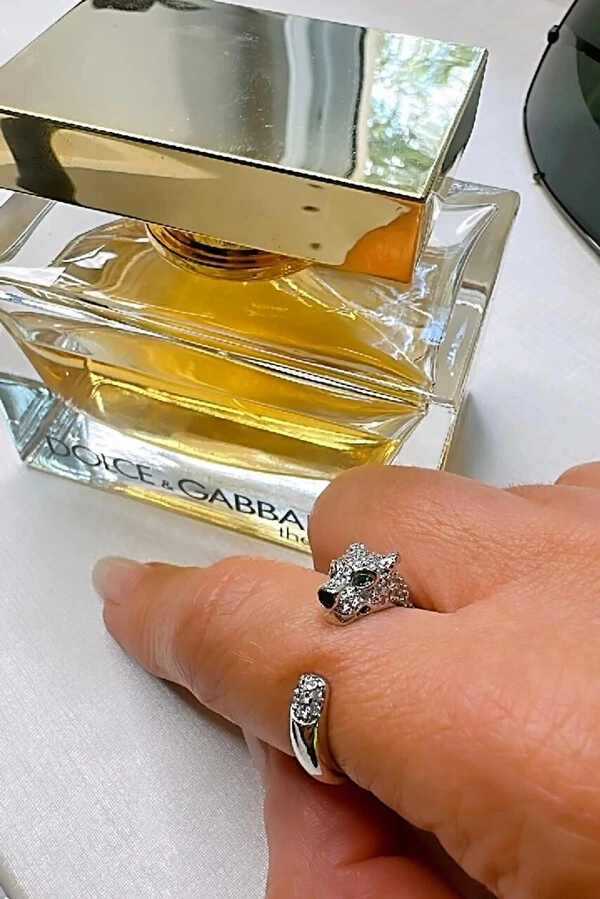 Anel Pantera Cravejado Ajustável | Banho de Ródio | Exclusivo