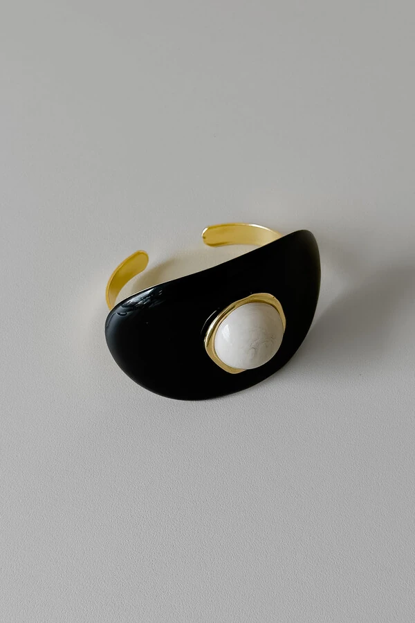 Bracelete Resina Preto & Off-White | Moderno