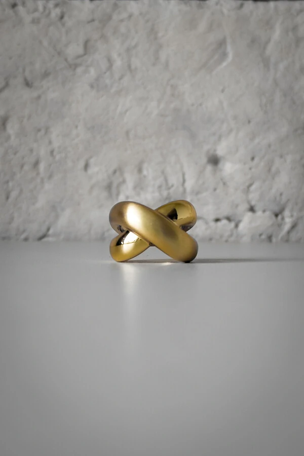 Anel Cruzado X Fosco e Brilhante | Banho de Ouro 18k | Escultural