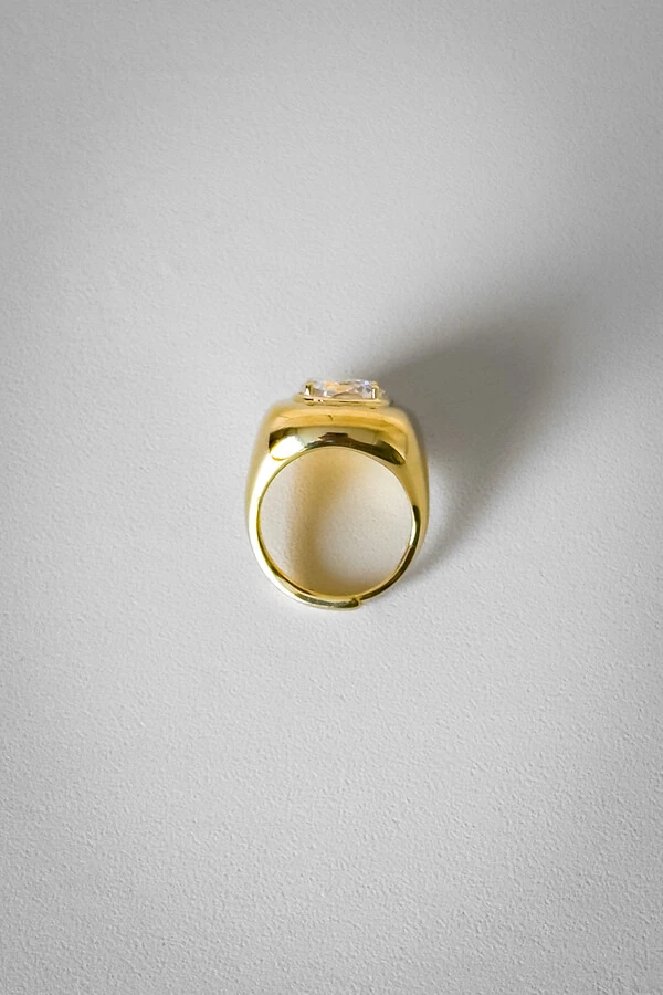 Anel Zircônia Central | Banho de Ouro 18k | Sofisticado