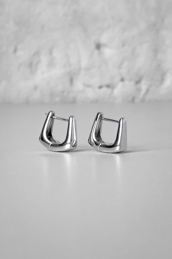 Brinco Argola Quadrada Lisa | Banho Ródio | Moderno