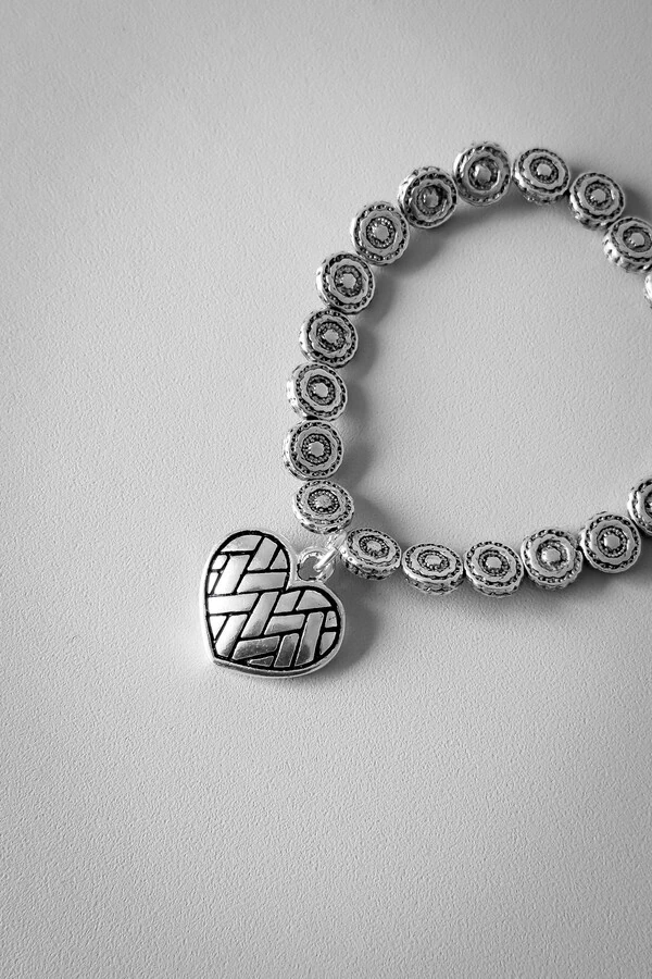 Conjunto Pulseiras Pingentes | Paz, Amor e Sorte | Banho de Prata 925 | Estilo