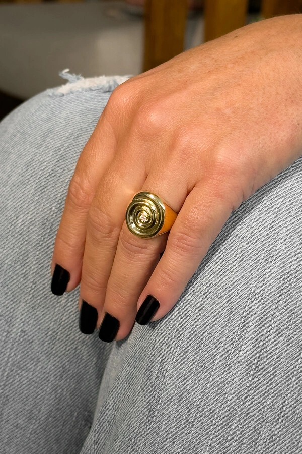 Anel Espiral Micro Zircônia | Banho de Ouro 18k | Sofisticado