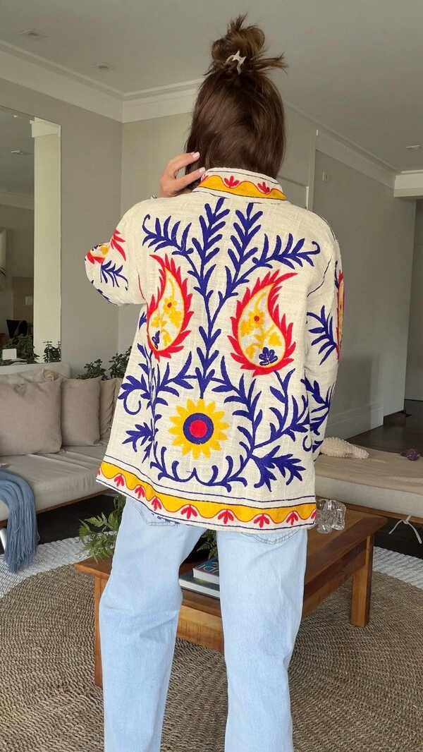 Casaco Bordado Paisley Linho Off-White