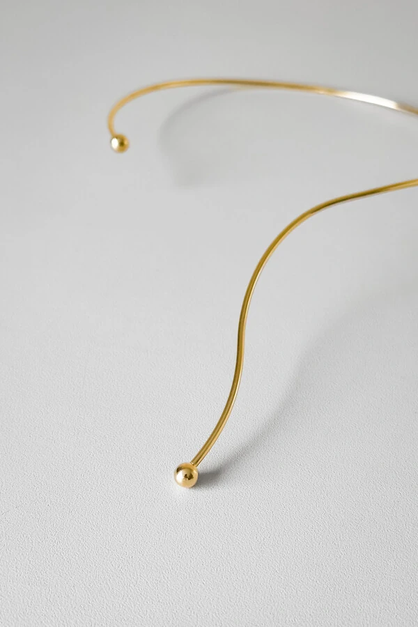 Choker Fio Orgânico Aberto | Banho Ouro 18k | Escultural