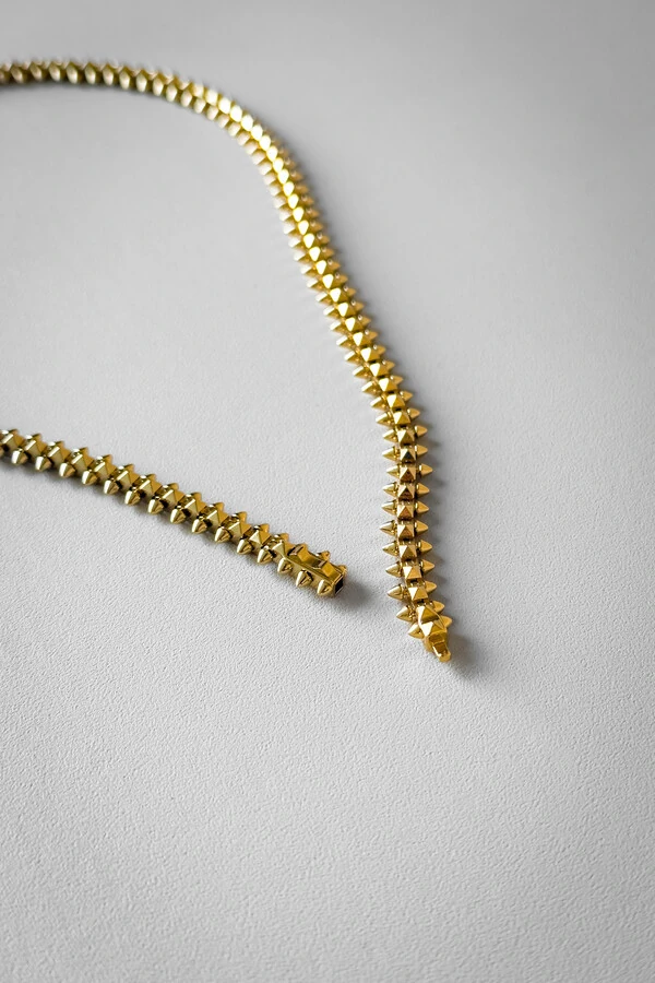 Pulseira Spike | Banho de Ouro 18k | Moderna