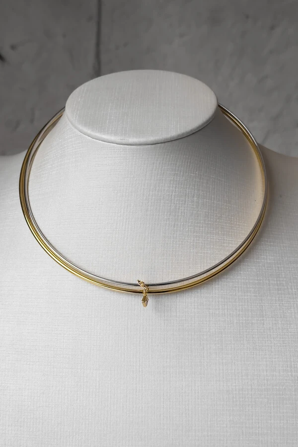 Colar Choker Duplo Pingente | Banho Ouro 18k e Ródio | Moderno