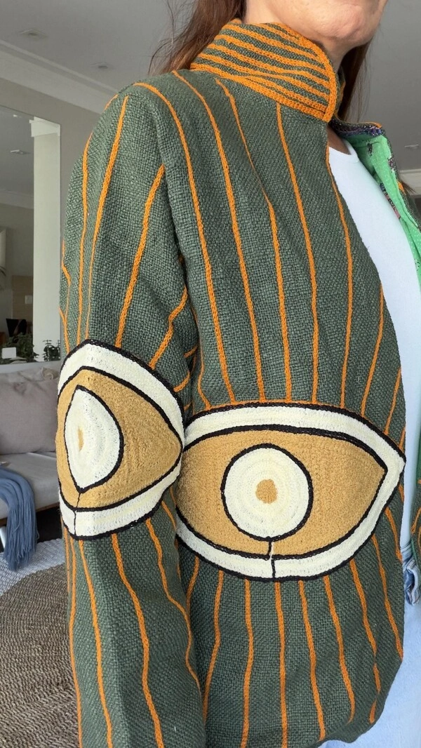 Casaco Bordado Olhos Linho Algodão Verde-Musgo