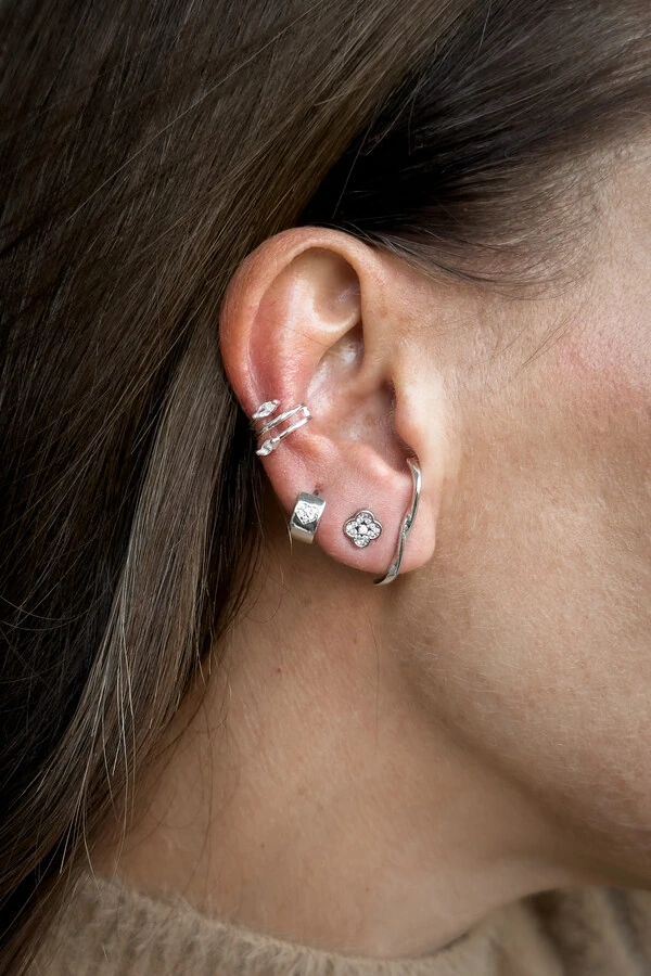 Piercing de Pressão Espiral e Zircônia | Prata 925 | Delicado
