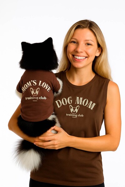Dog & Mom