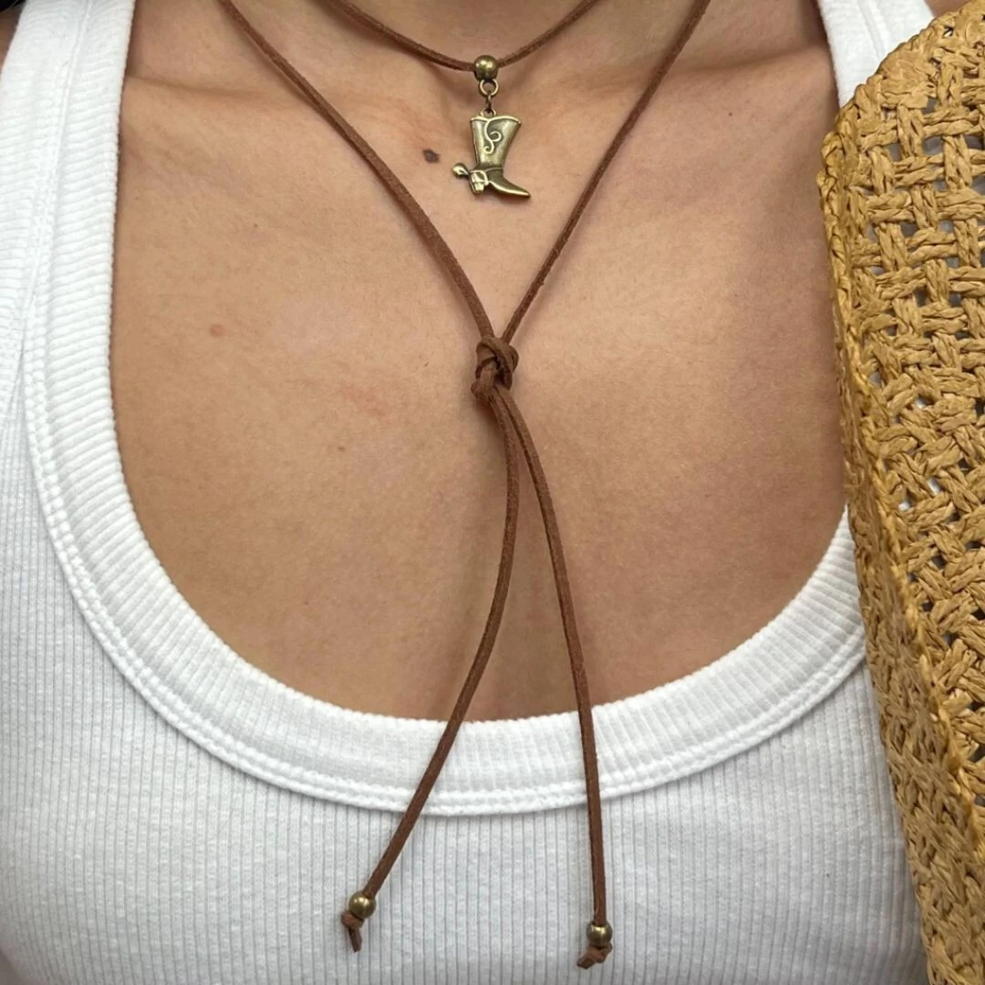 Foto Choker Camurça Maverick
