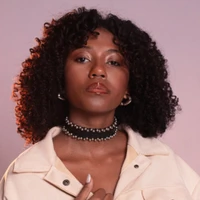 Choker West