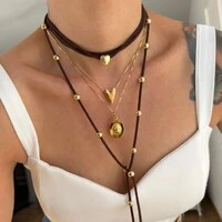 Choker Tripla Café Coração