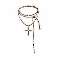 Colar Animal Print com Cruz