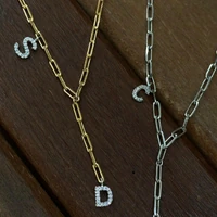 Colar de Elos com Pingentes de Letra Cravejado