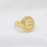 Anel Letra Cravejado Ajustável