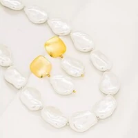 Colar Pérolas Shell Maxi