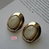 Brinco Botão Oval