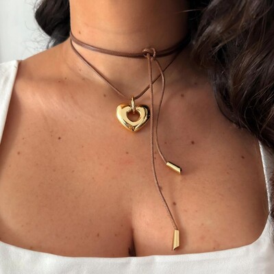 Foto Choker Boho Chic Pingente Dourado de Coração