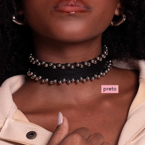 Choker West
