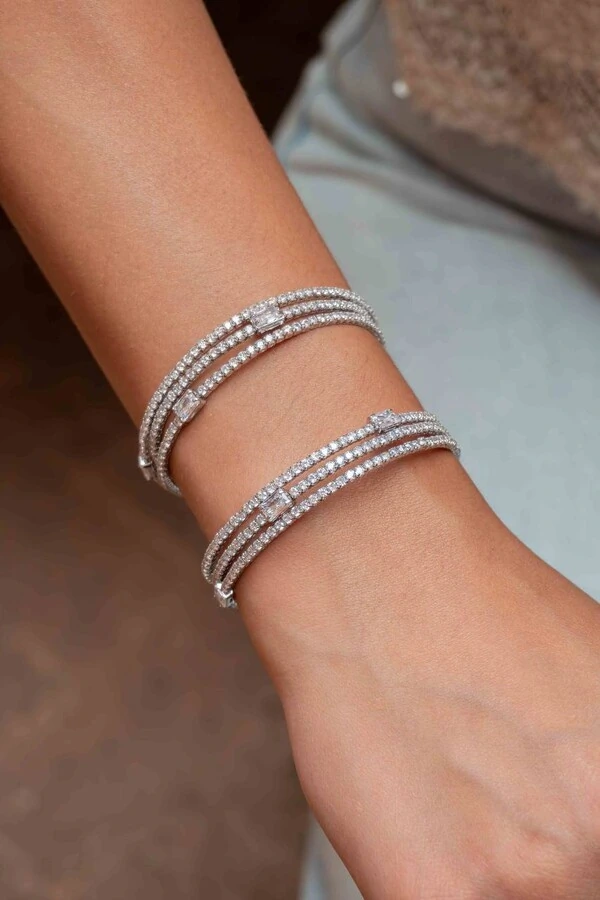 Bracelete Espiral com Microzircônias