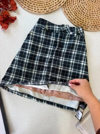Shorts Saia Xadrez Preto 000528