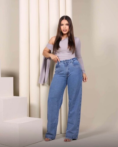 Foto Calça Widleg Com Brilho 7814