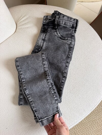 Foto Calça Skinny Melinda Grafite 53179