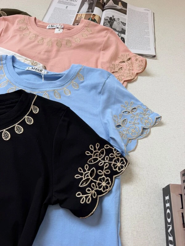 Blusa Bordada Celina