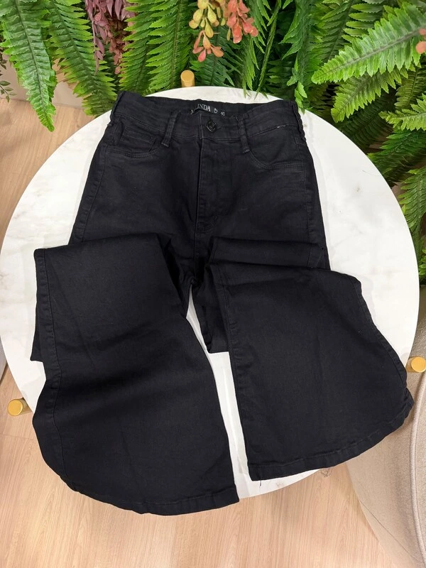 Calça Flare Preta Melinda 53132