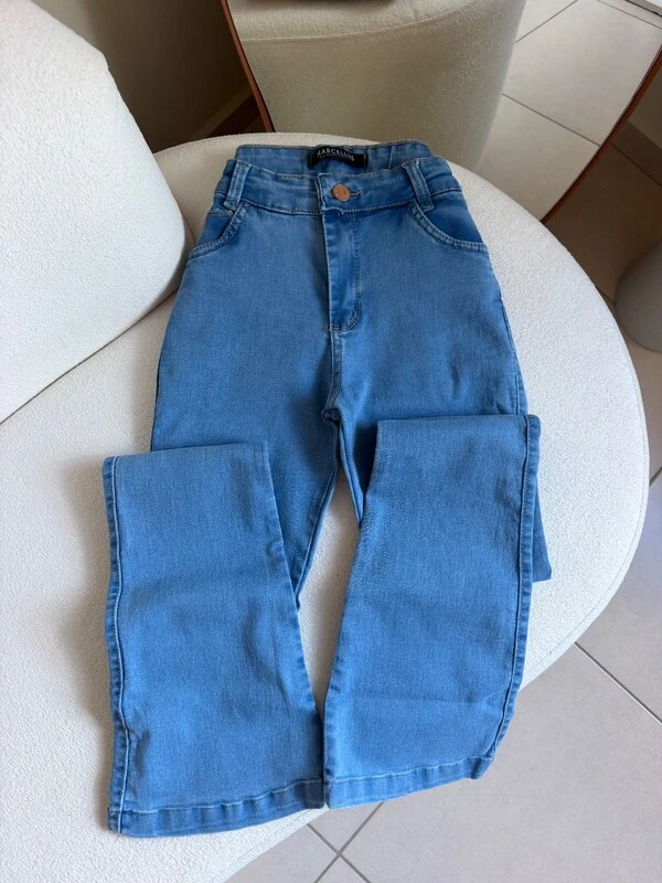 Calça Jeans Flare Marcellus 07929
